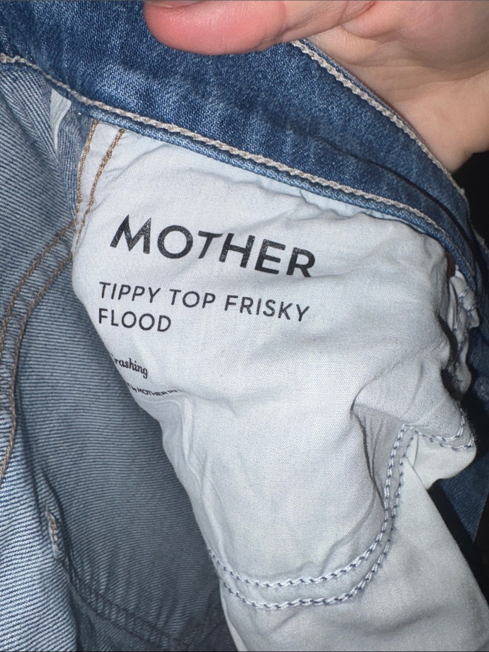 MOTHER Superior Women’s Faded Blue Relaxed Jeans - Picture 4 of 7